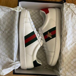 Brand New Gucci Ace Sneakers with Bee Womens